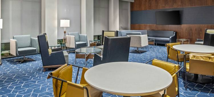 万豪万怡酒店伍德兰德(Courtyard by Marriott Woodland)图片