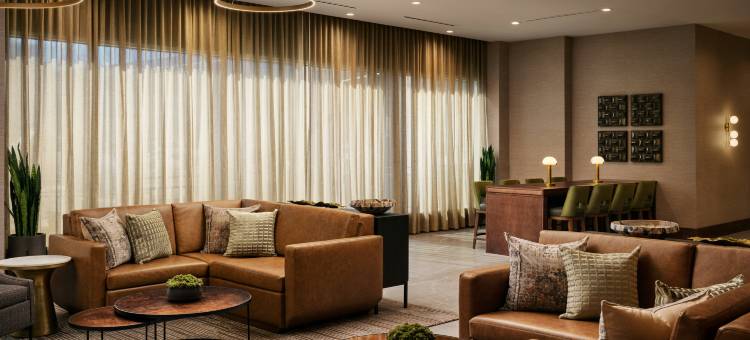 希尔顿逸林酒店 格林维尔机场(Doubletree by Hilton Greenville Airport)图片