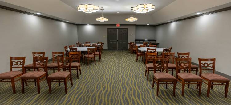 欧文 - 达拉斯沃斯堡国际机场南红屋顶套房酒店(Red Roof Inn & Suites Irving - DFW Airport South)图片