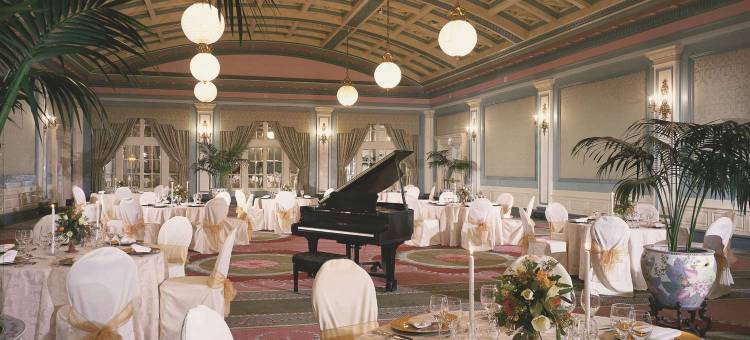 费尔蒙帝后饭店(Fairmont Empress Hotel)图片