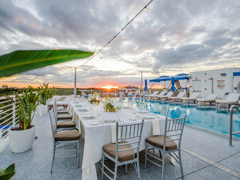 C 先生迈阿密椰林酒店