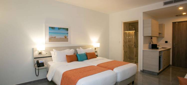 拉尔克贝斯特韦斯特优质酒店(Best Western Plus Larco Hotel)图片