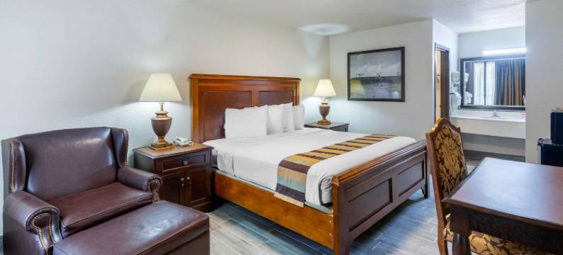 马格努森大酒店及会议中心(Magnuson Grand Hotel and Conference Center Tyler)图片