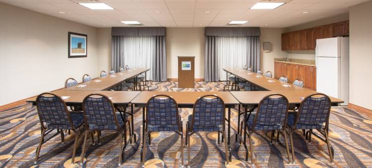 美国肯考迪亚81号智选假日套房酒店(Holiday Inn Express & Suites Concordia US 81 by IHG)图片