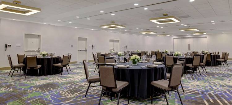 帕姆代尔希尔顿逸林酒店(DoubleTree by Hilton Palmdale)图片