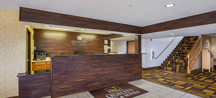 贝蒙特 151 路凯艺套房酒店(Quality Inn & Suites Belmont Route 151)图片