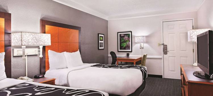 尚佩恩拉昆塔温德姆酒店(La Quinta Inn by Wyndham Champaign)图片