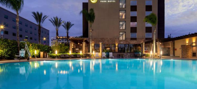 阿纳海姆阳光海岸酒店，希尔顿启缤精选(SunCoast Park Hotel Anaheim Resort, Tapestry by Hilton)图片