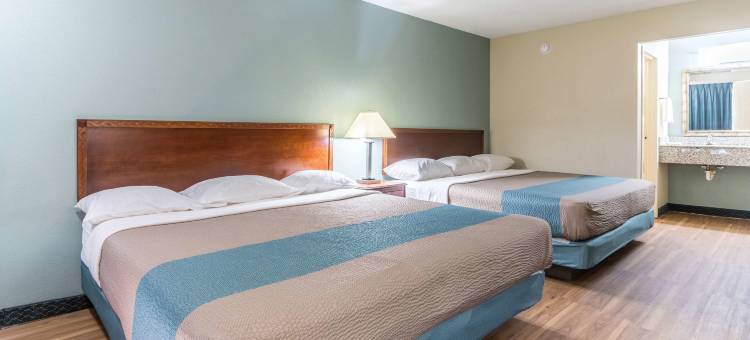 肯利6号汽车旅馆(Motel 6 Kenly, NC)图片