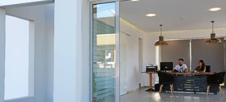 山坡上的一室公寓和公寓(Hillside Studios & Apartments)图片