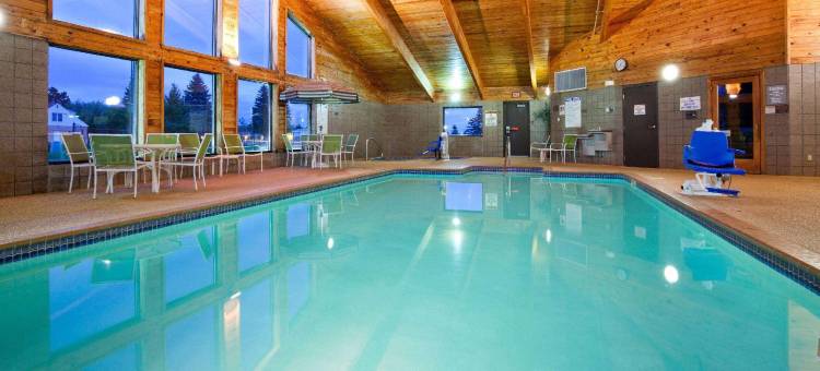 图哈伯斯美吟温德姆酒店-近苏必利尔湖(AmericInn by Wyndham Two Harbors Near Lake Superior)图片