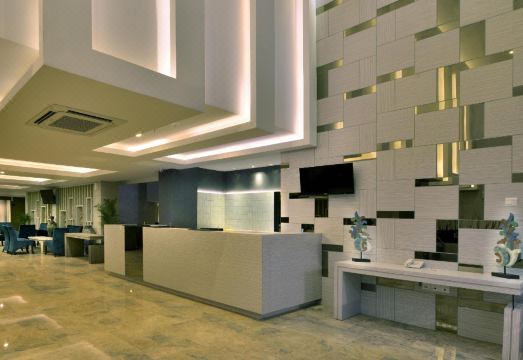 Tjokro Hotel Pekanbaru Hotel Overview