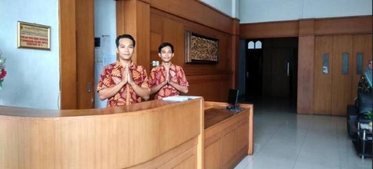 帕蒂格利亚永恒酒店(Hotel Griya Lestari Pati)图片