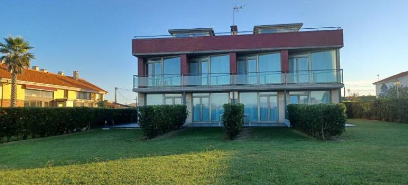 波蒂奥普拉亚公寓(Apartamentos Playa de Portio)图片