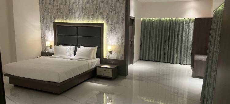 Raichur的Ranjitha皇宫酒店(Hotel Ranjitha Palace Raichur)图片