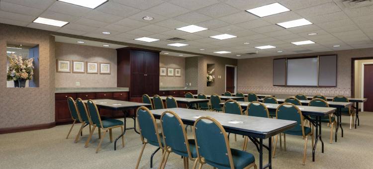 瓦尔帕莱索欢朋酒店及套房(Hampton Inn & Suites Valparaiso)图片