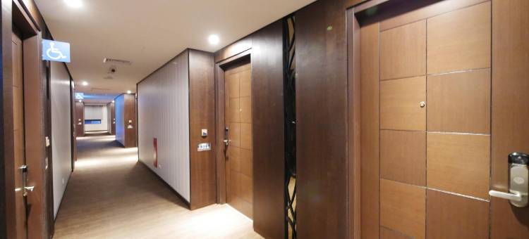 南科贊美酒店图片