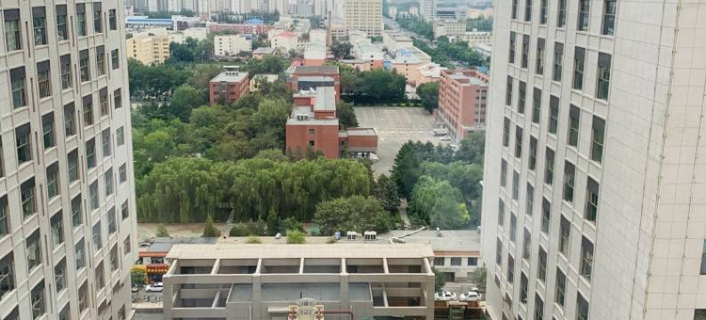 王同學公寓(乌兰察布东街分店)图片