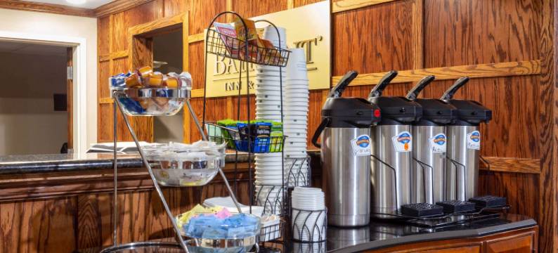 埃尔克哈特呗盟套房酒店(Baymont by Wyndham Elkhart)图片