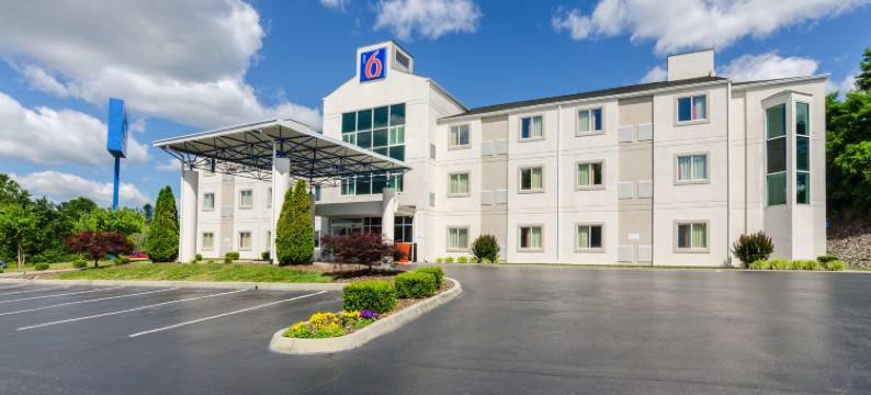 6号布里斯都汽车旅馆(Motel 6 Bristol, VA)图片
