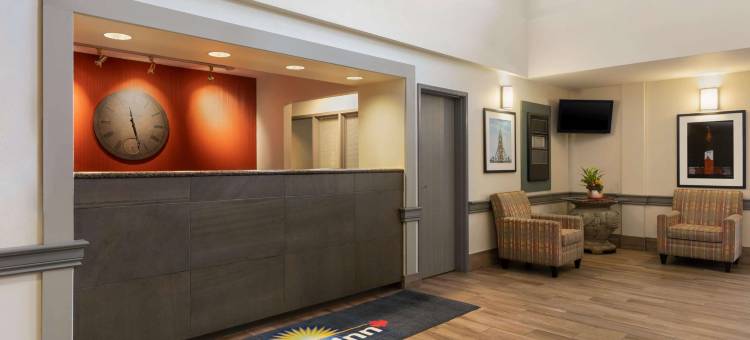 渥太华机场戴斯酒店(Days Inn by Wyndham Ottawa Airport)图片