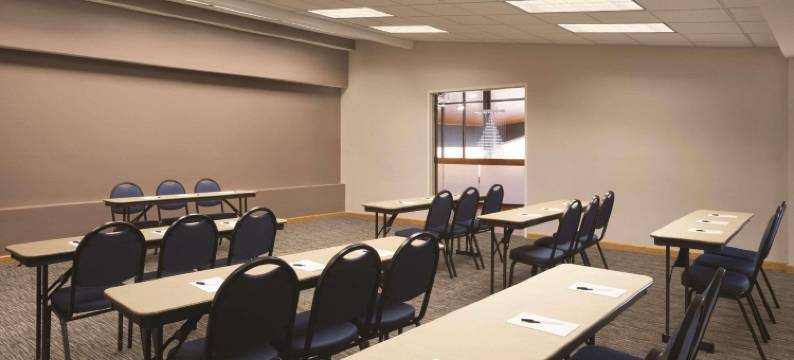 印第安纳波利斯东丽怡酒店(Country Inn & Suites by Radisson, Indianapolis East, IN)图片