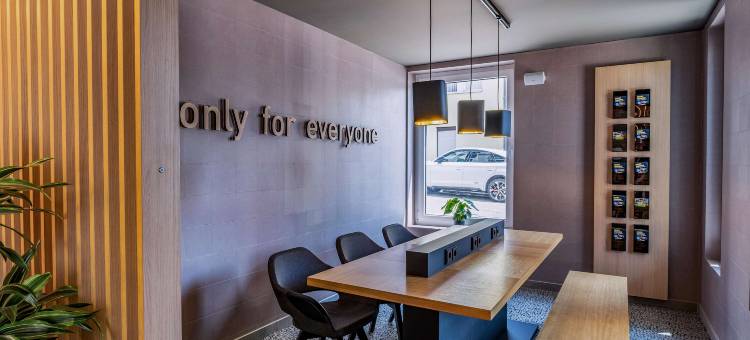 菲林根施文宁根B&B酒店(B&B HOTEL Villingen-Schwenningen)图片