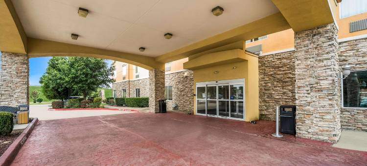 普莱诺-北达拉斯舒适全套房酒店(Comfort Suites Plano - Dallas North)图片