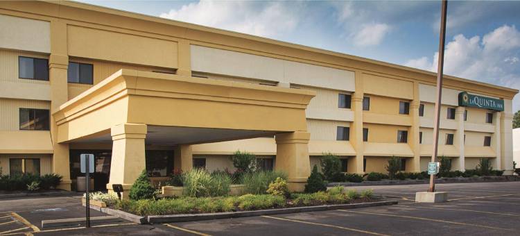 奥本伍斯特拉昆塔温德姆酒店(La Quinta Inn by Wyndham Auburn Worcester)图片