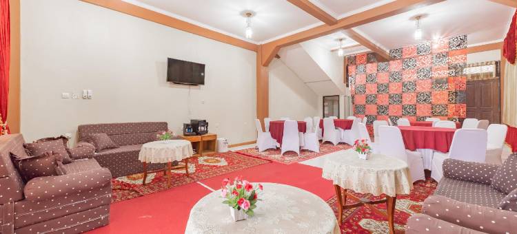 RedDoorz Syariah Near Alun Alun Sumedang图片