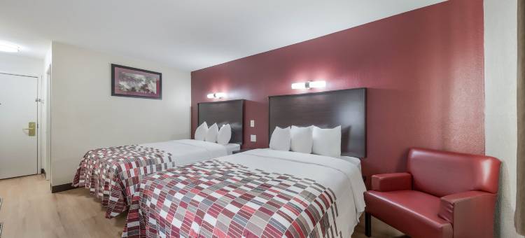登顿红顶套房酒店(Red Roof Inn & Suites Denton)图片