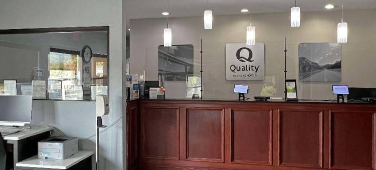 阿代尔斯维尔卡尔霍恩南品质酒店(Quality Inn Adairsville-Calhoun South)图片