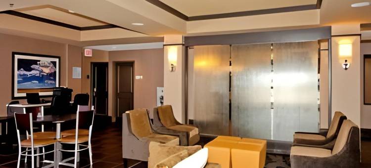 智选假日套房酒店牛顿(Holiday Inn Express & Suites Newton)图片