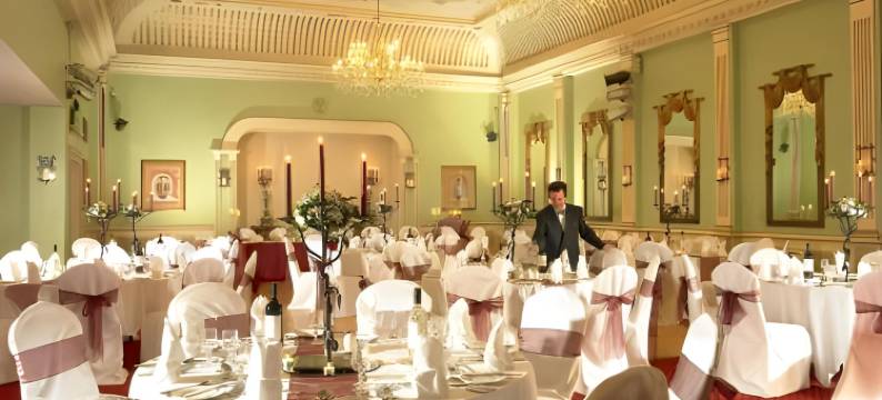 布里奇休闲Spa俱乐部酒店(Bridge House Hotel, Leisure Club & Spa)图片