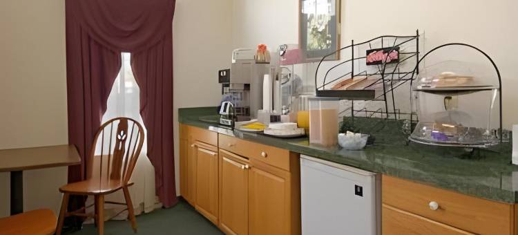 塔拉迪加温德姆速8酒店(Super 8 by Wyndham Talladega Al)图片