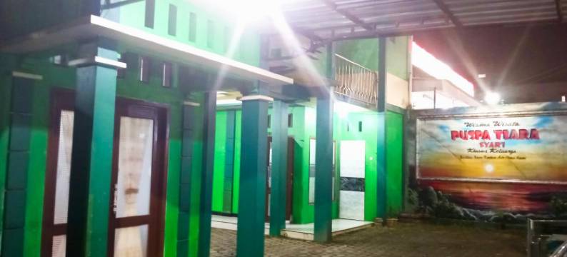 Puspa Tiara Syar'i Guci Mitra RedDoorz图片