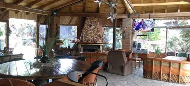 鲁伊森诺雷斯小屋酒店(Hotel Cabaña Los Ruiseñores)图片