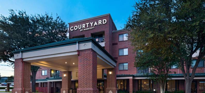 达拉斯沃斯堡国际机场南/欧文万怡酒店(Courtyard Dallas DFW Airport South/Irving)图片