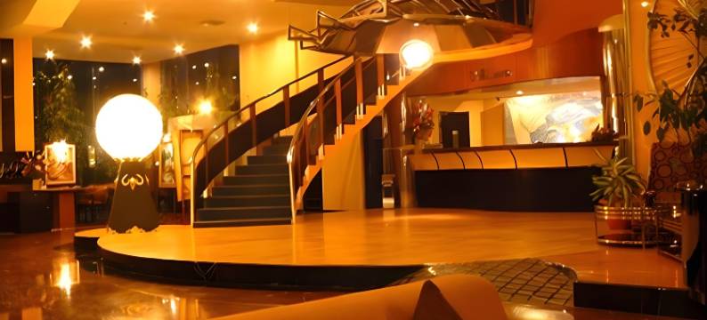 奥瓦尔酒店(Hotel Oval)图片