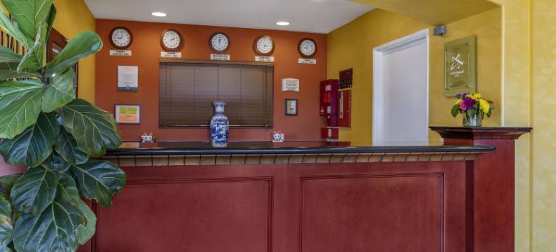 威斯敏斯特海豹滩品质酒店及套房(Quality Inn & Suites Westminster Seal Beach)图片