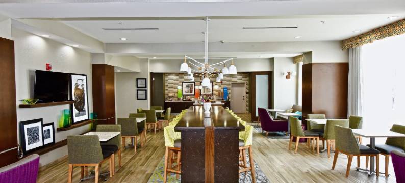 希尔顿欢朋酒店-柯克斯维尔(Hampton Inn Kirksville)图片