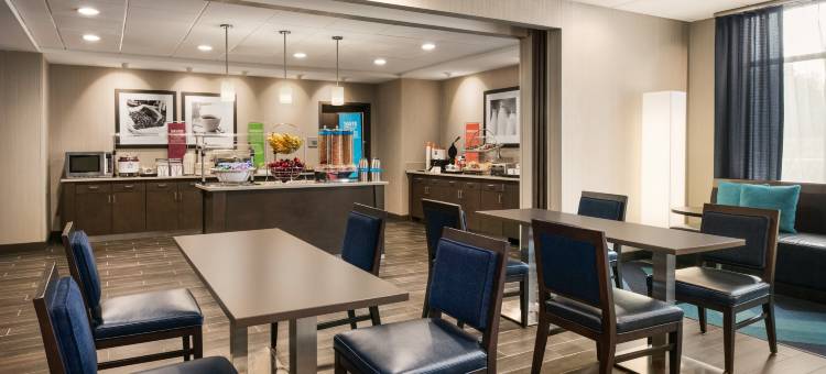 克纳斯维尔欢朋酒店(Hampton Inn Kernersville)图片