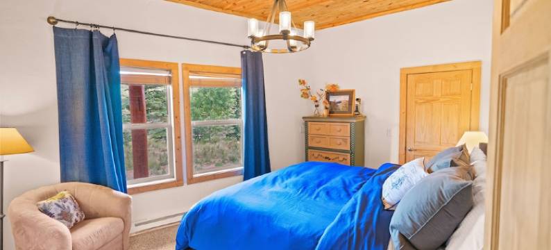 Elegant 5Br Mountain Cabin w/ Hot Tub Close to Breckenridge图片