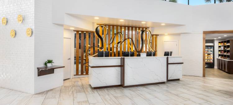 Crowne Plaza 杰克逊维尔机场(Crowne Plaza Jacksonville Airport/I-95N)图片