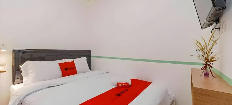 红门 – 皇家公园丹格朗(RedDoorz @ Taman Royal Tangerang)图片