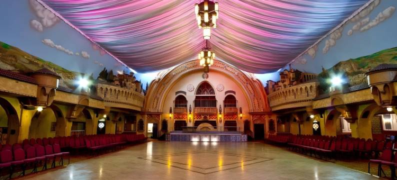 新奥斯特利酒店(The New Osterley Hotel)图片