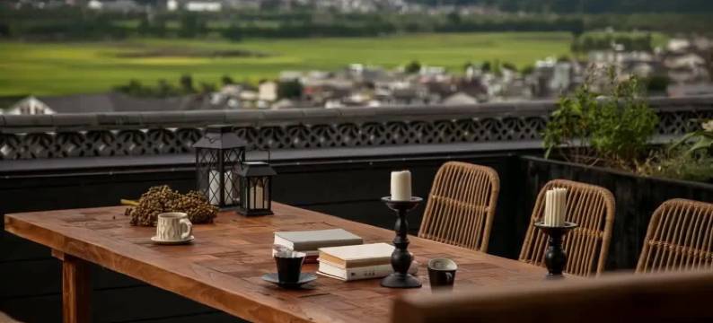 腾冲抱朴犀山温泉全景度假酒店(和顺古镇店)图片