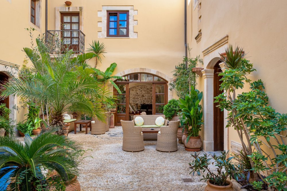 Palazzino di Corina Over view