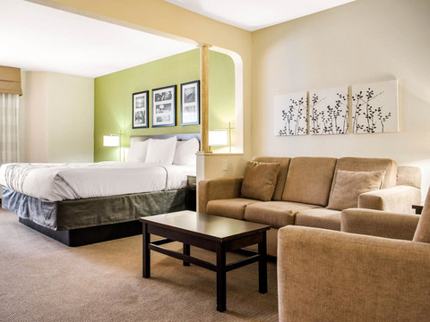 哥伦布舒眠酒店及套房