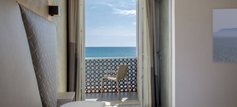 提雷诺酒店(Hotel Tirreno)图片